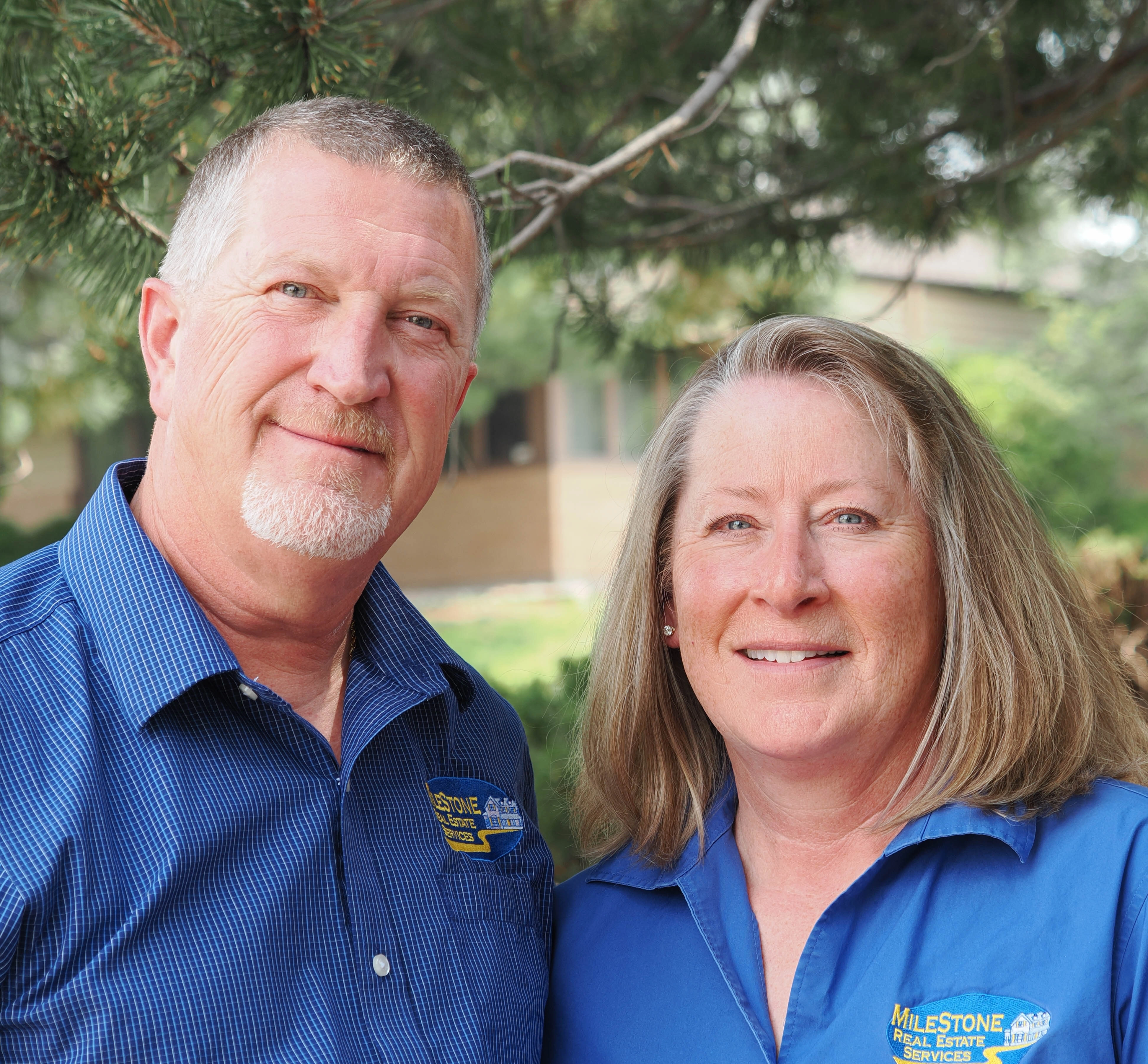 Picture of Ron Lynde and Renee Lynde